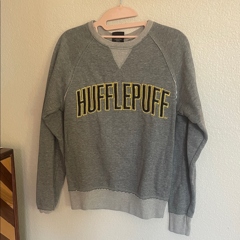 Official Harry Potter Hufflepuff UNISEX Gray Crewneck Sweater Cotton blend